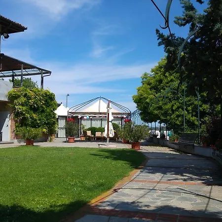 Del Boscogrande Hotel Montegrosso d'Asti